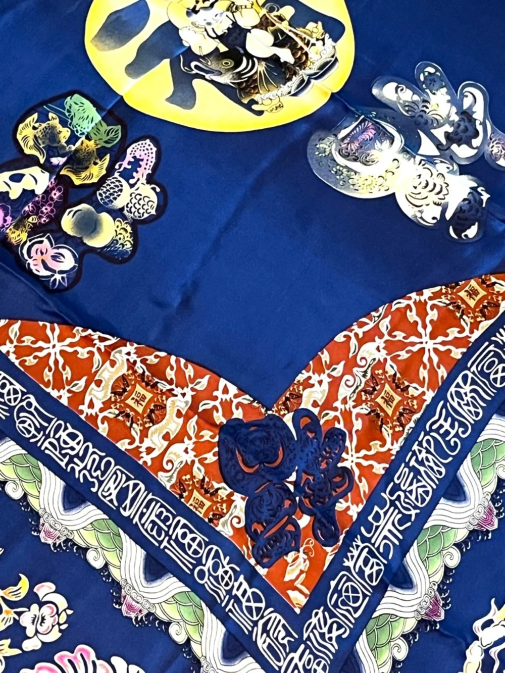 Vintage Silk Scarf Chinese Motif Beautiful colorful Silk Scarf Hand Rolled Edge